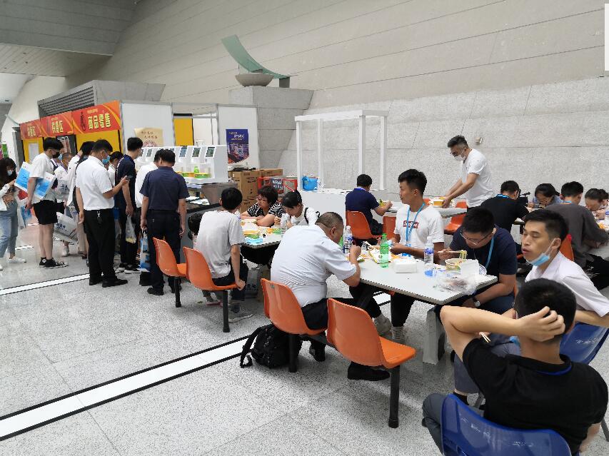 美鄰小廚智能烹飪機